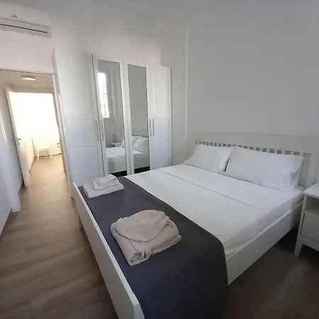 Logical Via P Rossi 19 Apartment Milan