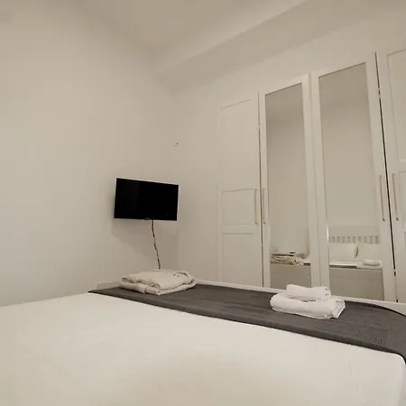 Apartment Logical Via P Rossi 19 *